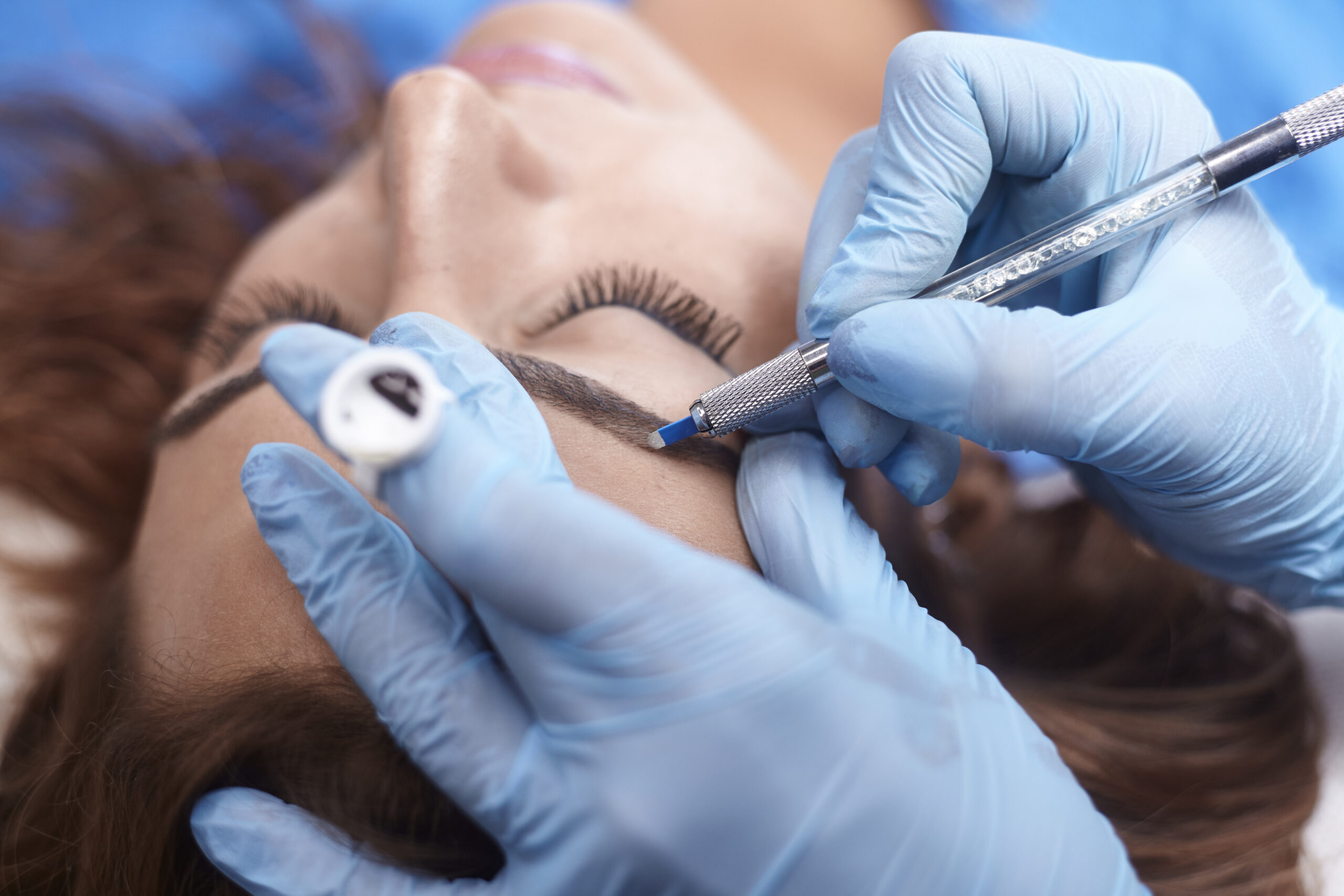Microblading y micropigmentación